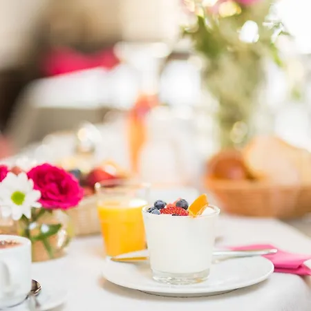Imbery & Restaurant فندق 3*