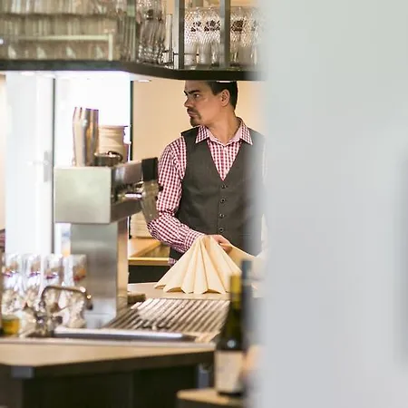 Imbery & Restaurant فندق هينترتزارتن