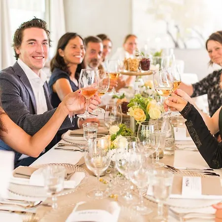 Imbery & Restaurant 酒店 3*