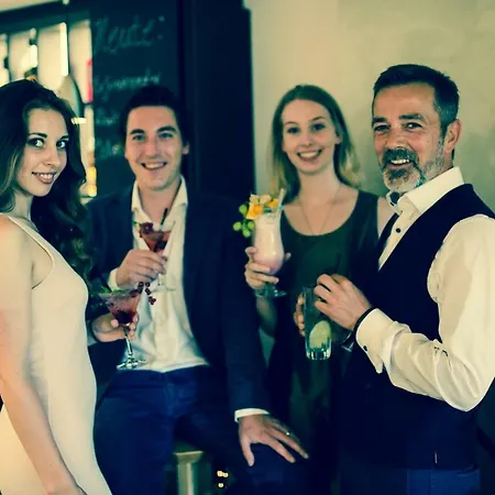 酒店 Imbery & Restaurant